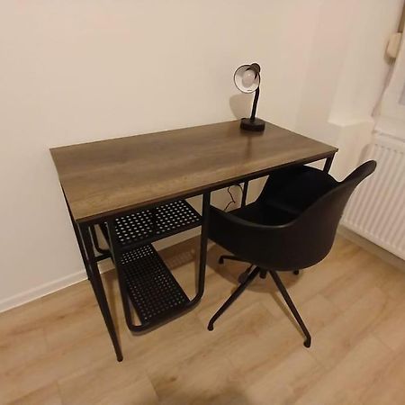 Appartement F1 Orchidee Mulhouse Exterior foto