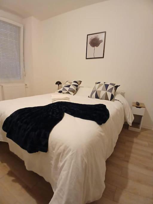 Appartement F1 Orchidee Mulhouse Exterior foto